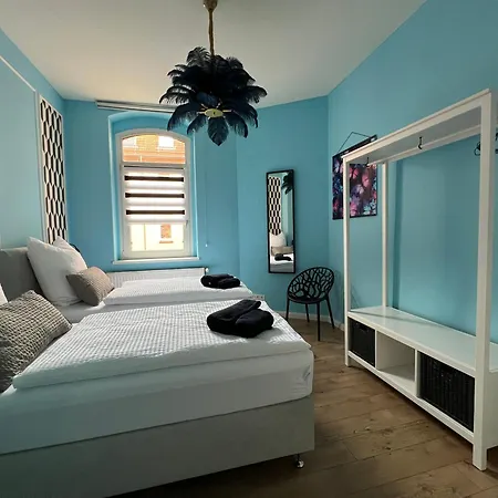 公寓 Stilvolle Xxl-Ferienwohnung Mit Billard Und 2 Parkplaetzen 马格德堡