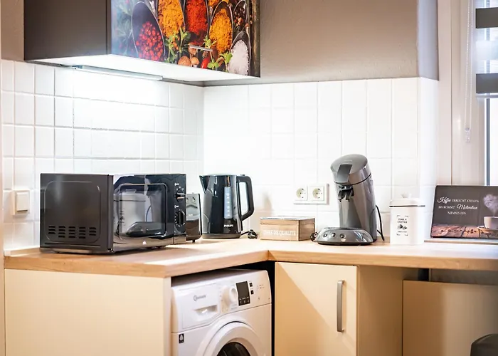 Stilvolle Xxl-ferienwohnung Fuer 9 Gaeste-148qm,4 Schlafzimmer,2 Parkplaetze Магдебург