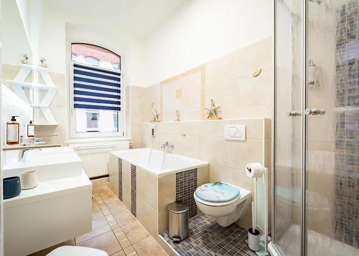 Stilvolle Xxl-ferienwohnung Fuer 9 Gaeste-148qm,4 Schlafzimmer,2 Parkplaetze