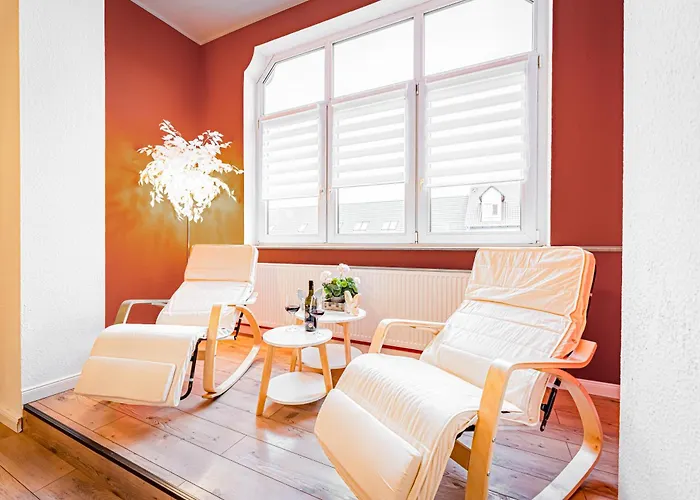 Stilvolle Xxl-ferienwohnung Fuer 9 Gaeste-148qm,4 Schlafzimmer,2 Parkplaetze Appartamento