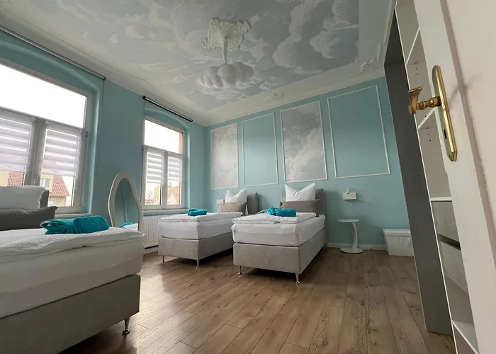 Stilvolle Xxl-ferienwohnung Fuer 9 Gaeste-148qm,4 Schlafzimmer,2 Parkplaetze Appartamento